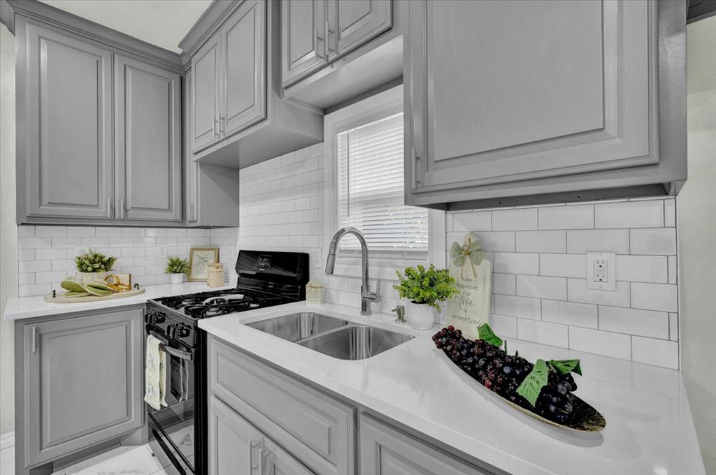 717 Se 31st Street Property Photo 12