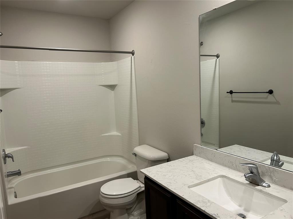 1000 Nw 3rd Street Property Photo 26