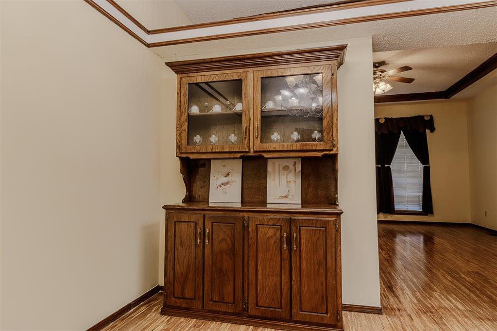 9809 S Brookline Avenue Property Photo 15