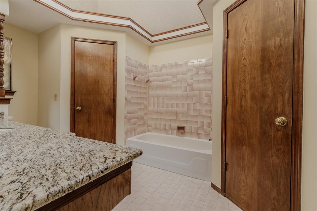 9809 S Brookline Avenue Property Photo 19