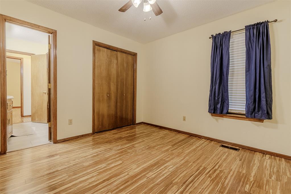 9809 S Brookline Avenue Property Photo 22