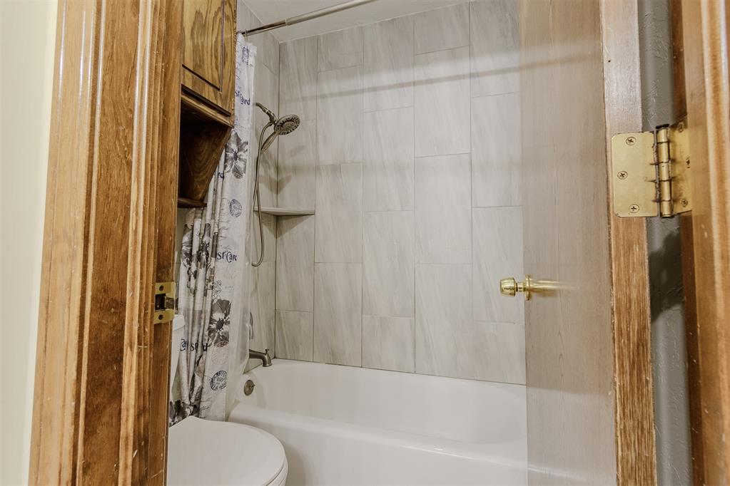9809 S Brookline Avenue Property Photo 25