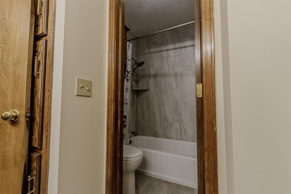 9809 S Brookline Avenue Property Photo 26