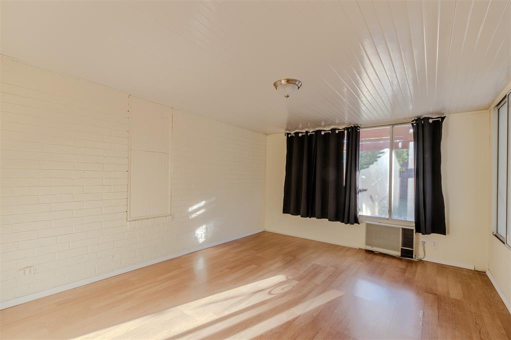 9809 S Brookline Avenue Property Photo 28