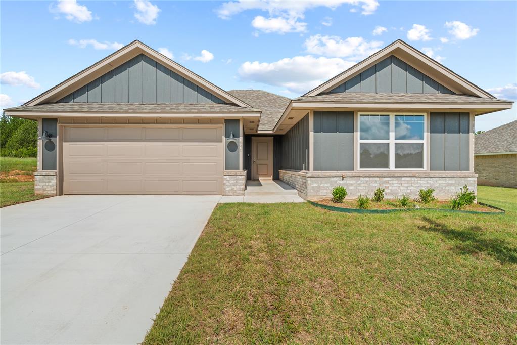 4640 Lincoln Landing Property Photo 2