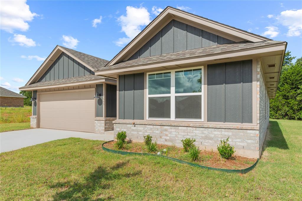 4640 Lincoln Landing Property Photo 5