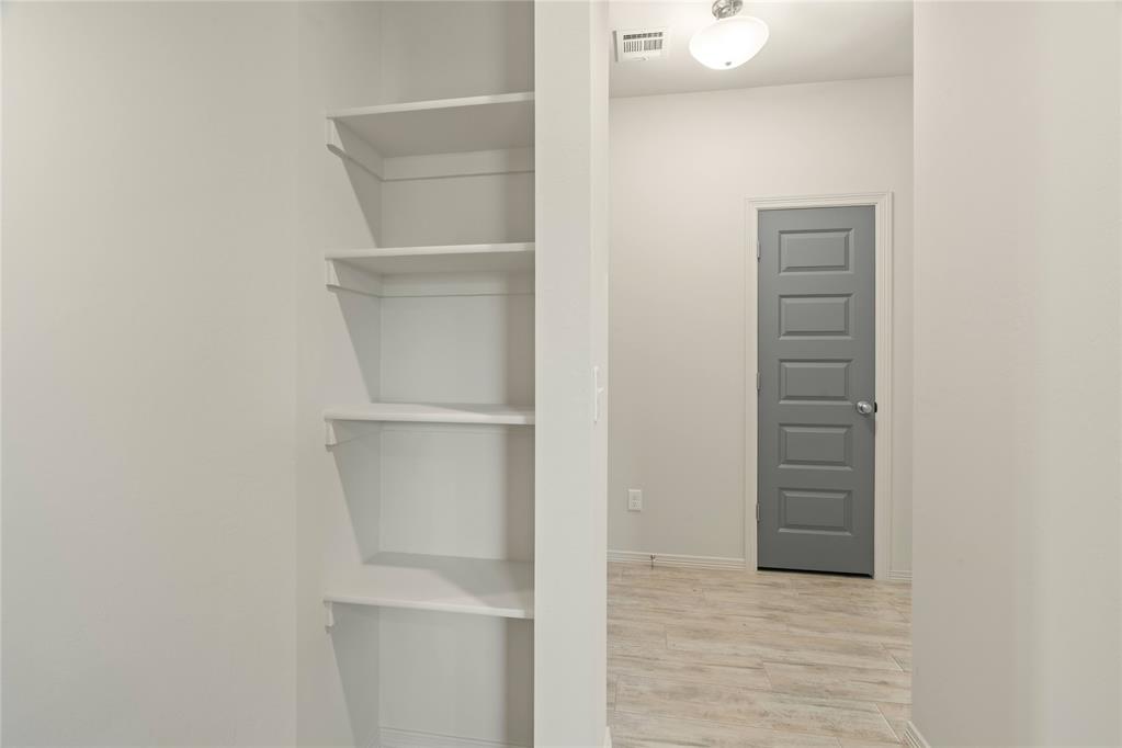 4640 Lincoln Landing Property Photo 21