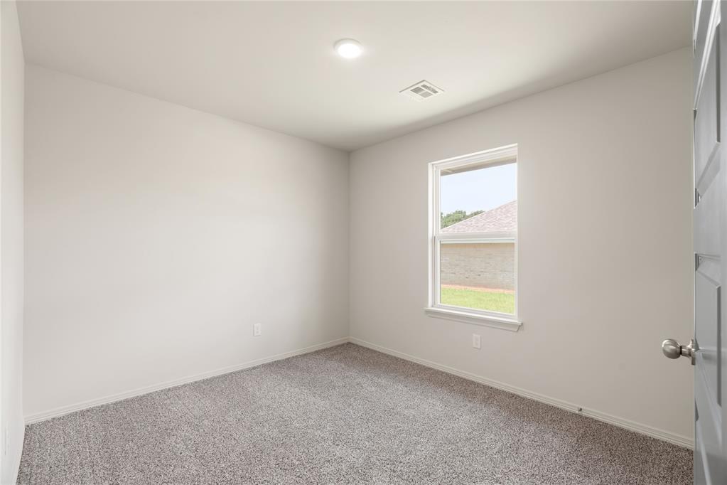 4640 Lincoln Landing Property Photo 26