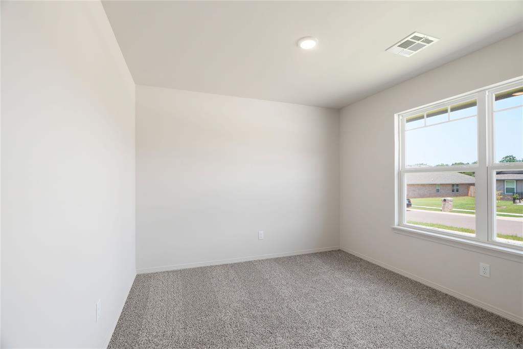 4640 Lincoln Landing Property Photo 27
