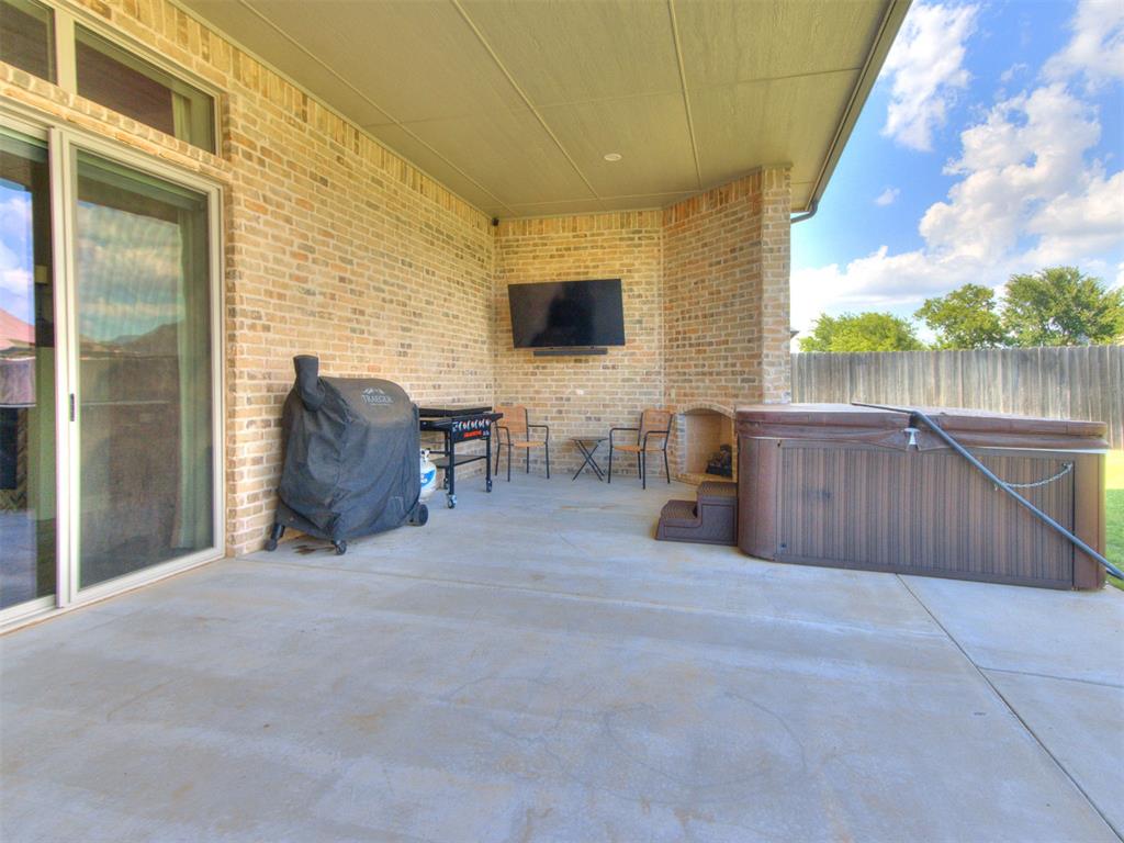 4304 Bridge Wood Lane Property Photo 33