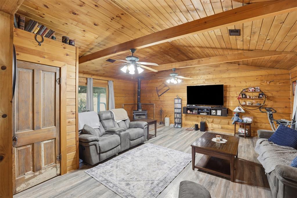 16100 County Road 20 Property Photo 13