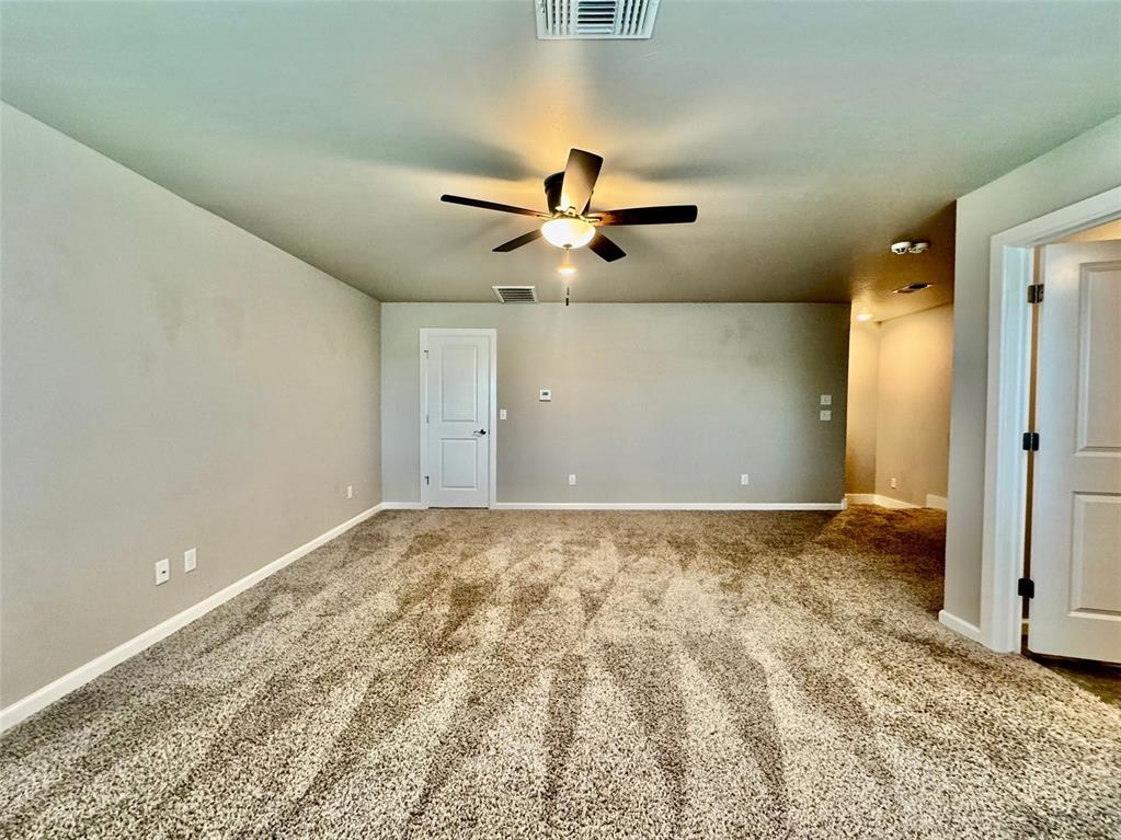 13920 Kamber Drive Property Photo 14