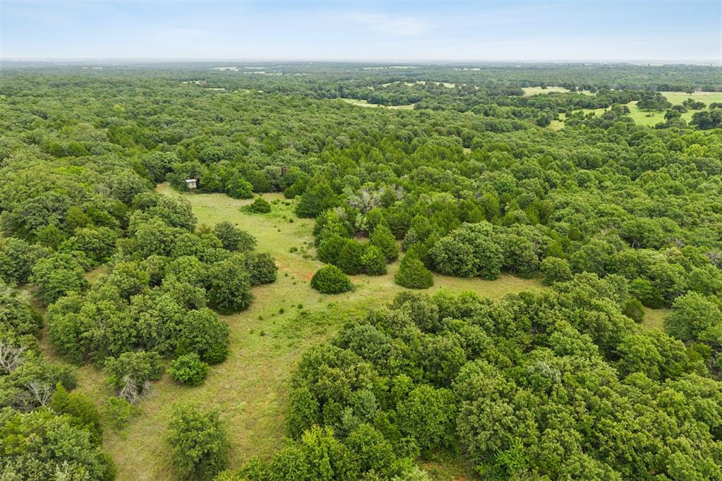 N Harrah Road Property Photo 40