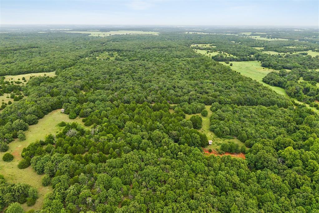N Harrah Road Property Photo 43