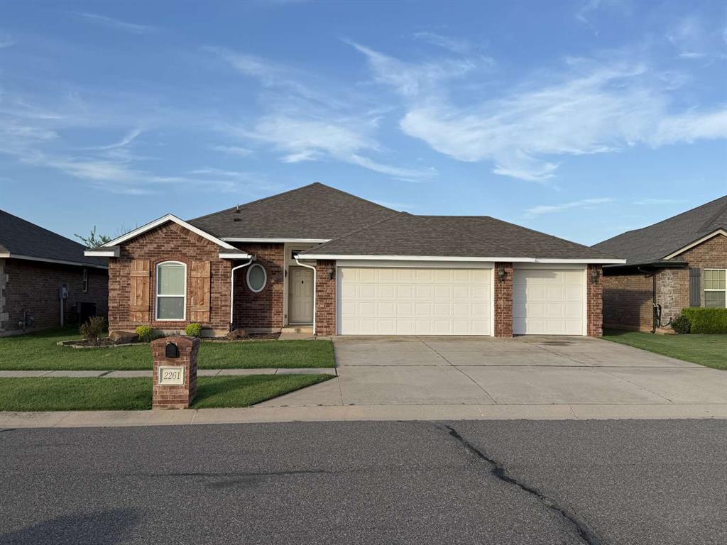 2261 Blue Jay Drive Property Photo 1