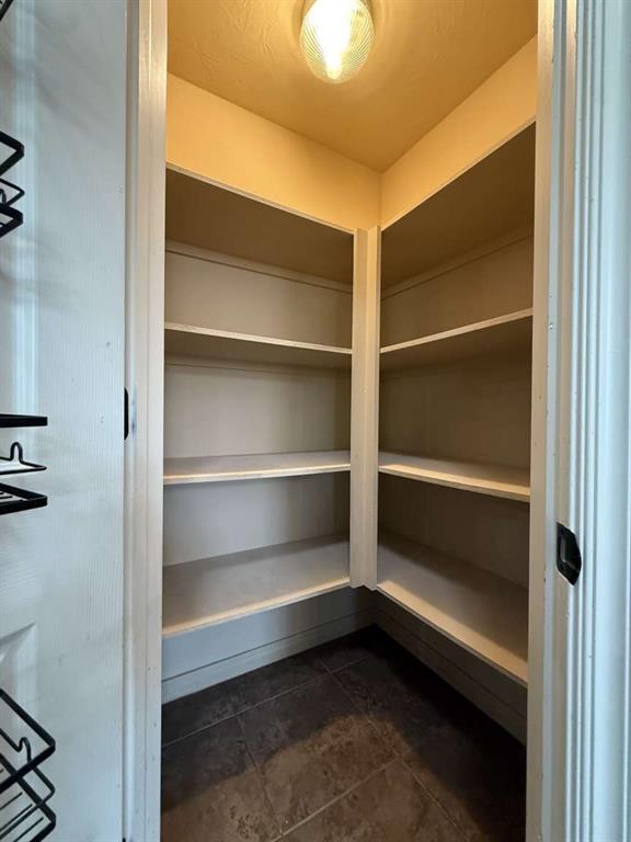 2261 Blue Jay Drive Property Photo 15