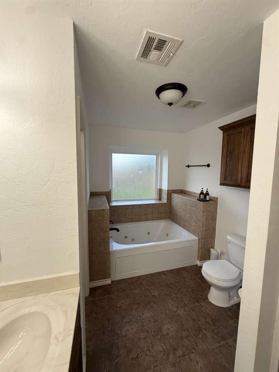 2261 Blue Jay Drive Property Photo 31