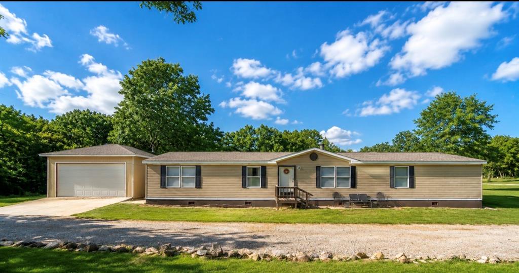 13709 Chaparral Road Property Photo 1