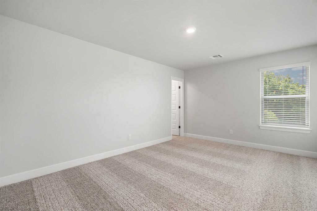 2375 Clubhouse Drive Property Photo 13