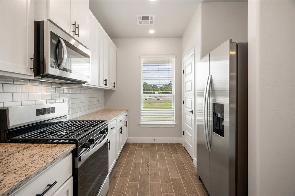 2375 Clubhouse Drive Property Photo 18