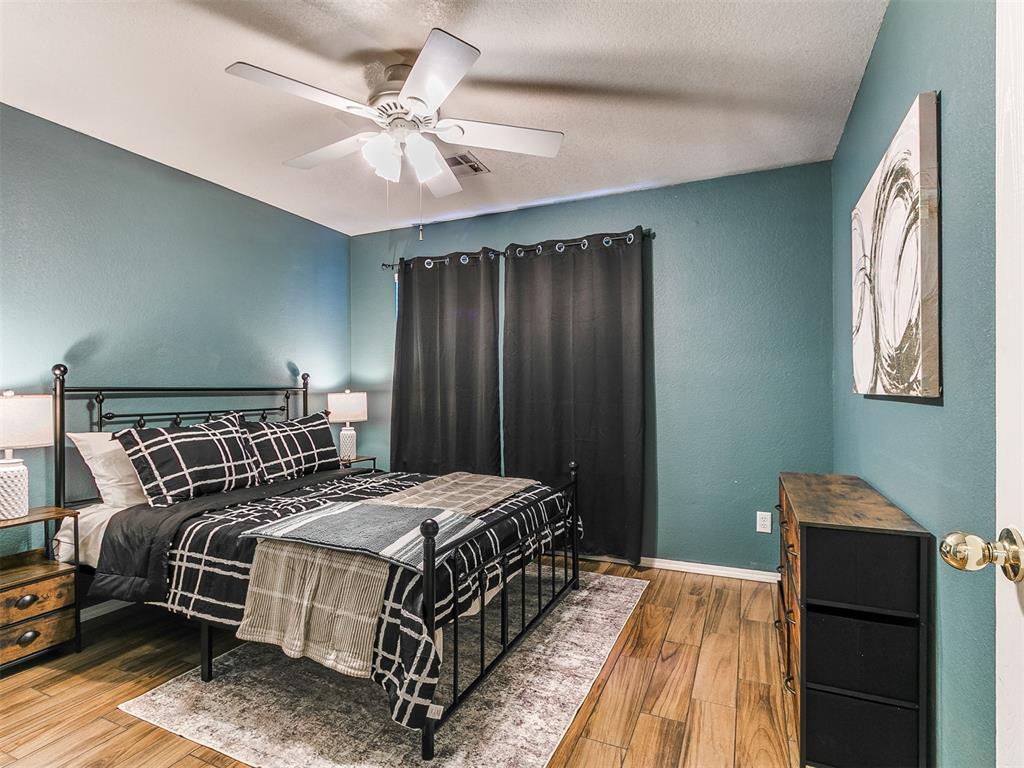 414 English Elm Lane Property Photo 6