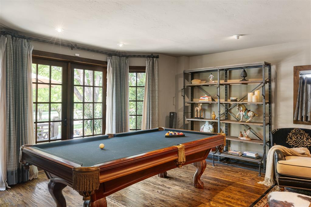 6638 Avondale Drive Property Photo 11