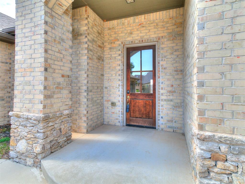 13569 Cobblestone Curve Road Property Photo 6