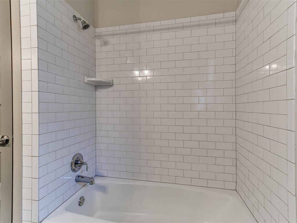 13569 Cobblestone Curve Road Property Photo 22