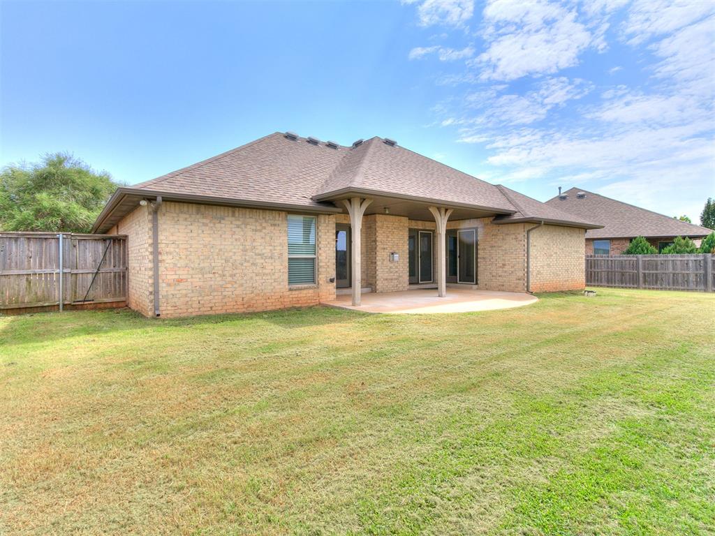 13569 Cobblestone Curve Road Property Photo 35