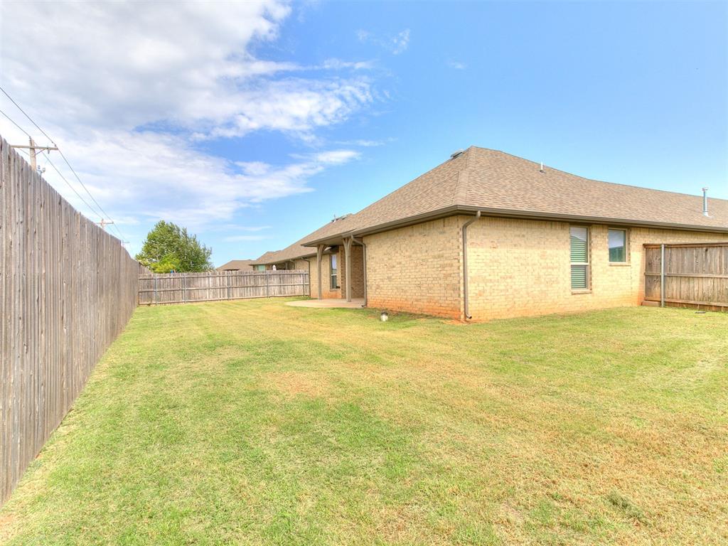 13569 Cobblestone Curve Road Property Photo 37