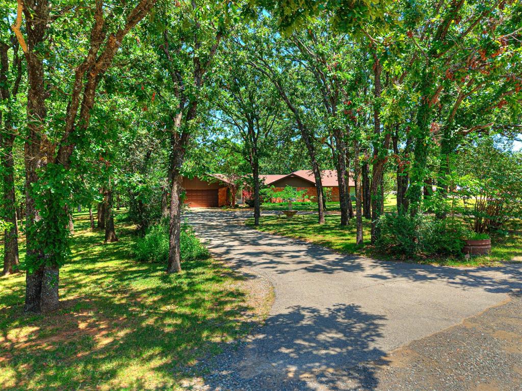 2705 Morning Glory Drive Property Photo 2