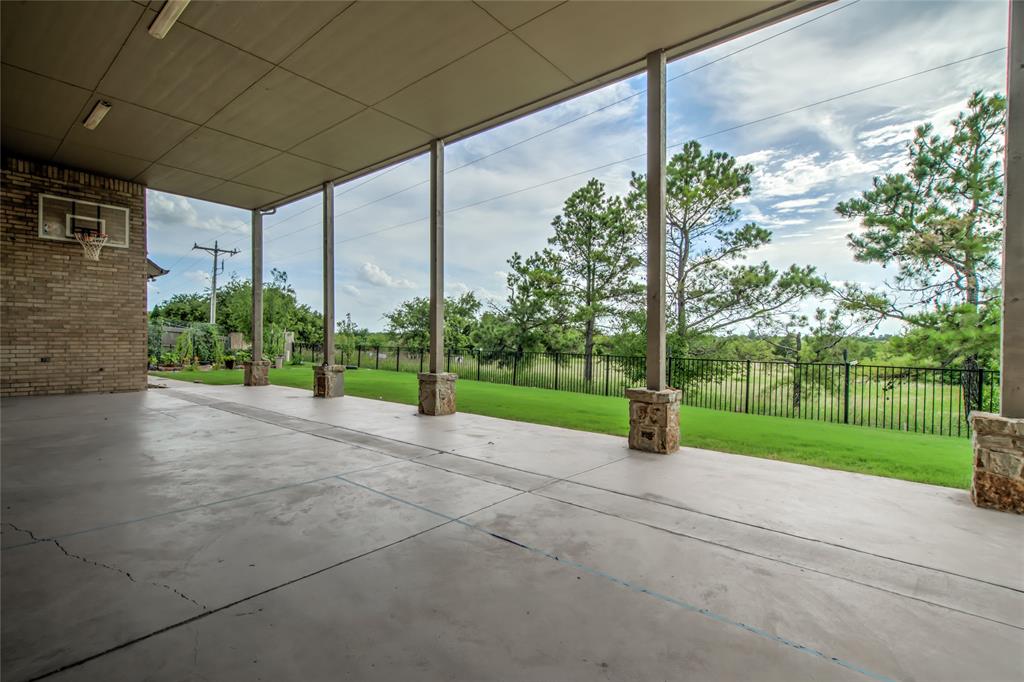 14409 Caledonia Way Property Photo 5