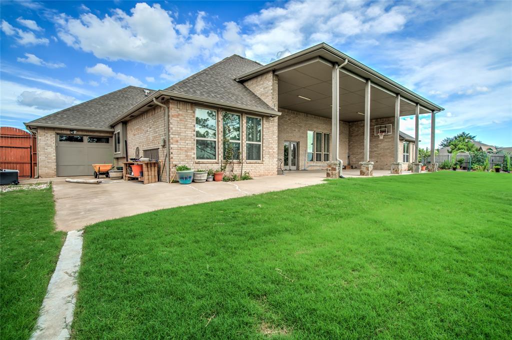 14409 Caledonia Way Property Photo 10