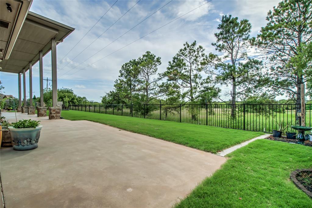14409 Caledonia Way Property Photo 11