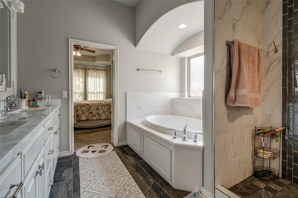 14409 Caledonia Way Property Photo 44