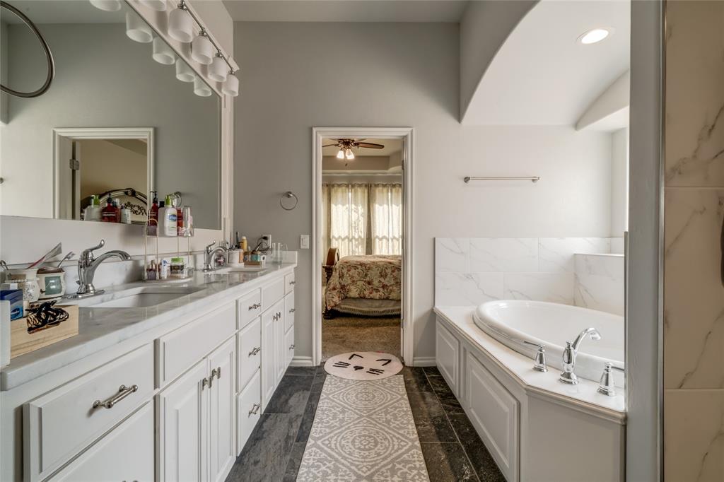 14409 Caledonia Way Property Photo 45