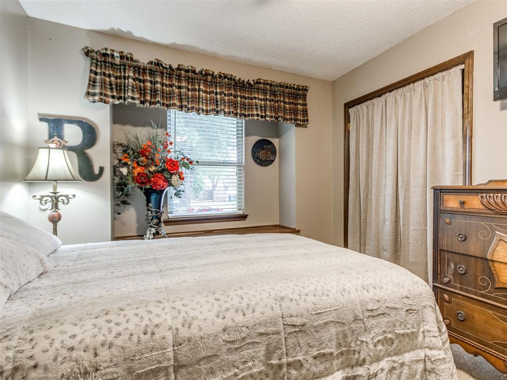 752 Red Oak Terrace Property Photo 11