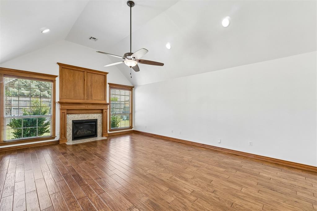 4913 Wellman Way Property Photo 15