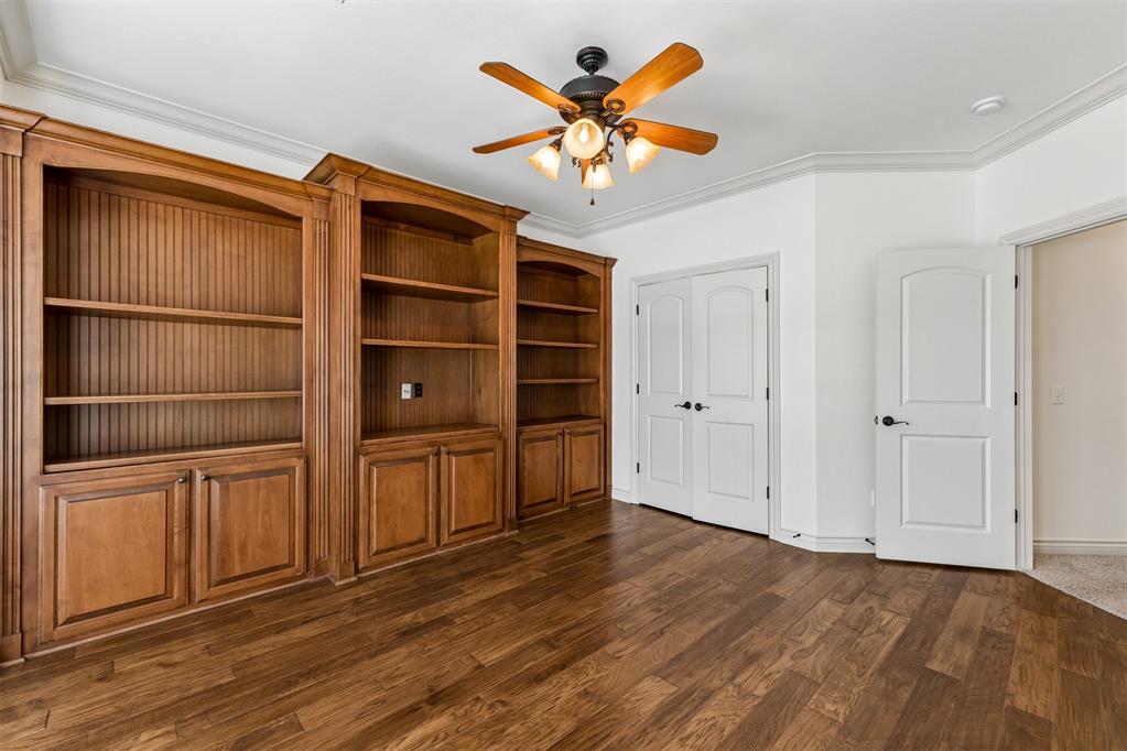 4913 Wellman Way Property Photo 25