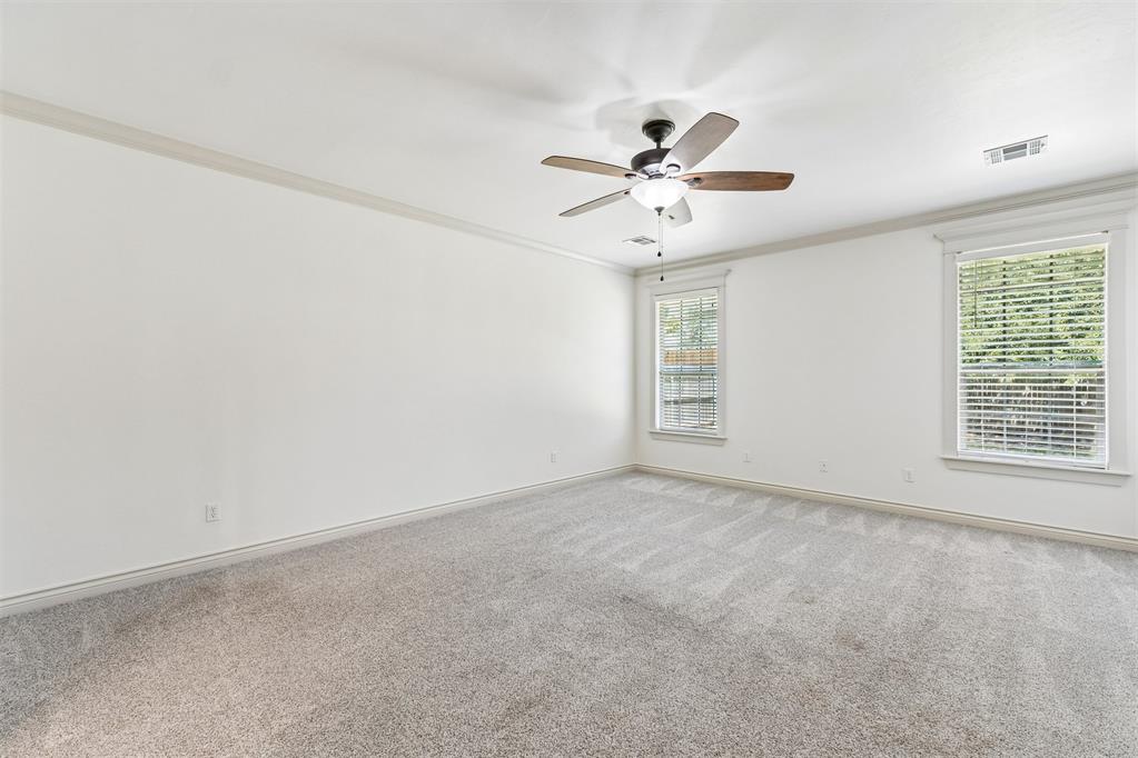 4913 Wellman Way Property Photo 28