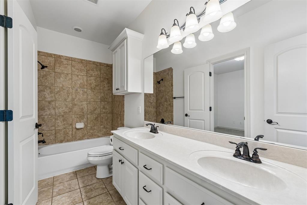 4913 Wellman Way Property Photo 38