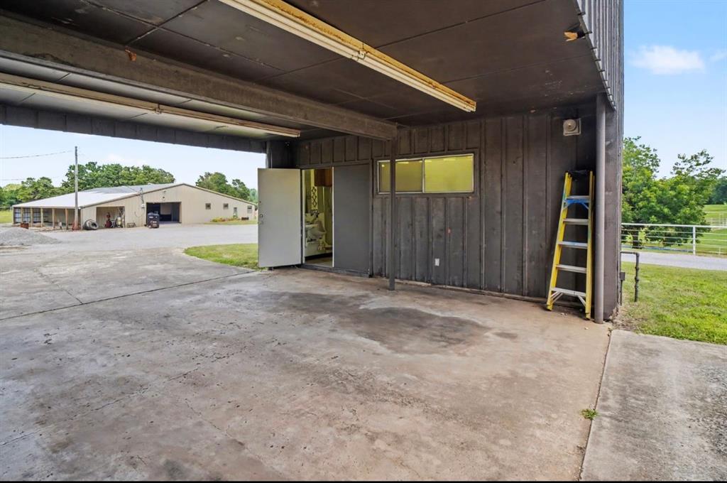 10531 E Reno Avenue Property Photo 5