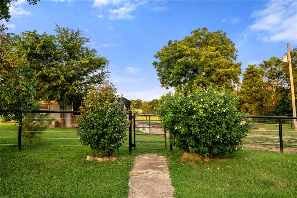 1274 W Walden Road Property Photo 7