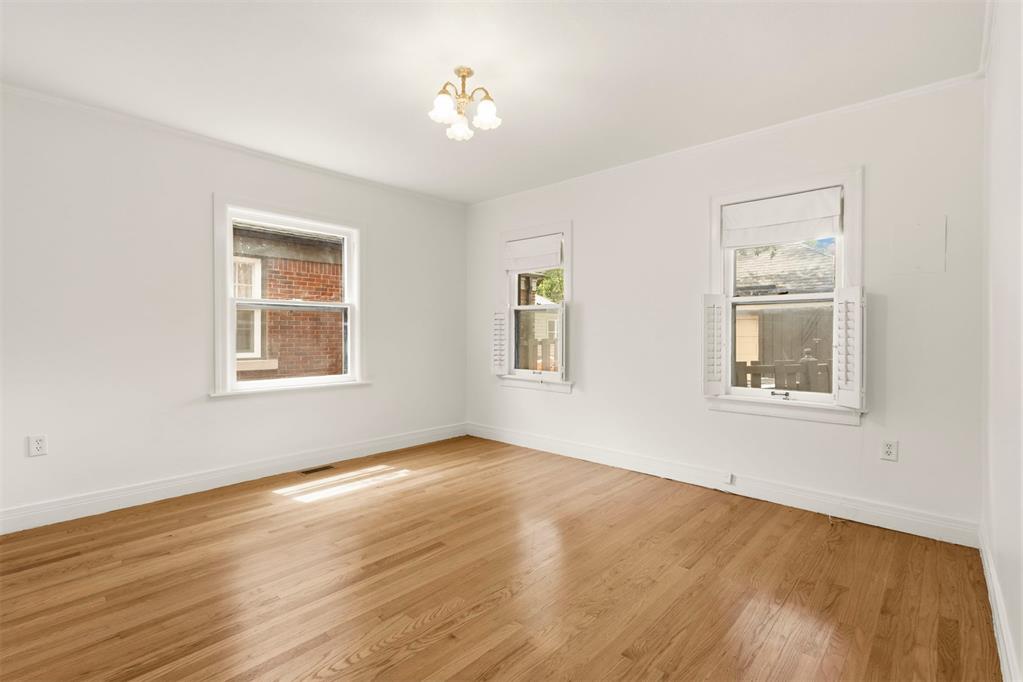 244 Nw 34th Street Property Photo 17