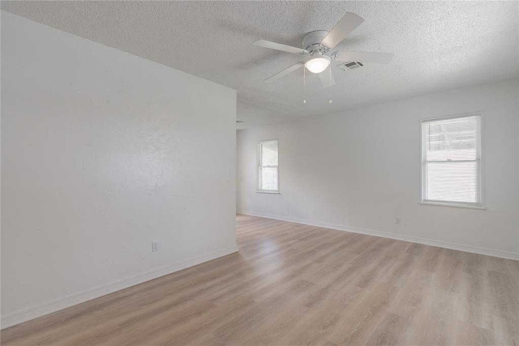 3405 S Woodward Avenue Property Photo 3