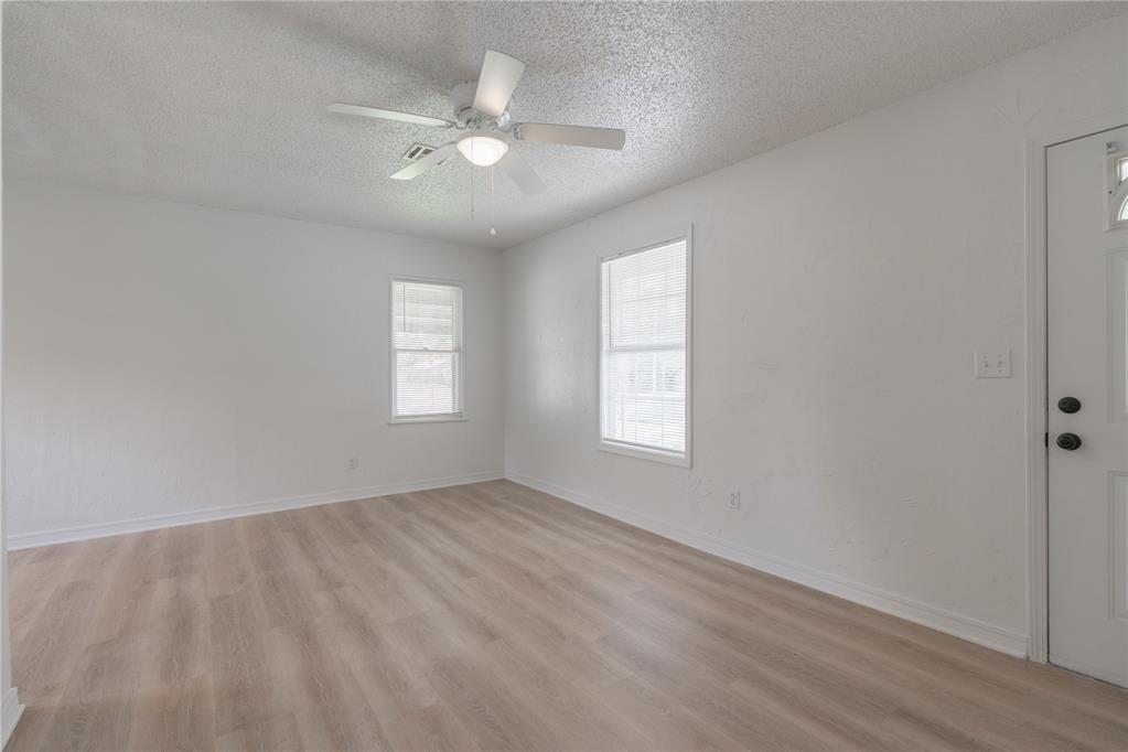 3405 S Woodward Avenue Property Photo 4