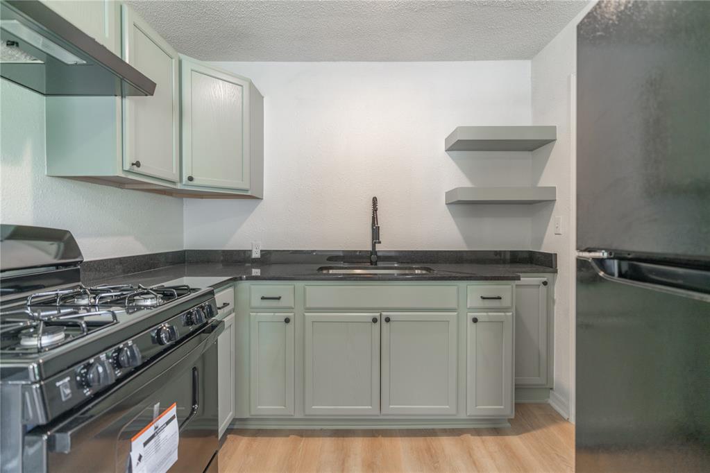 3405 S Woodward Avenue Property Photo 8