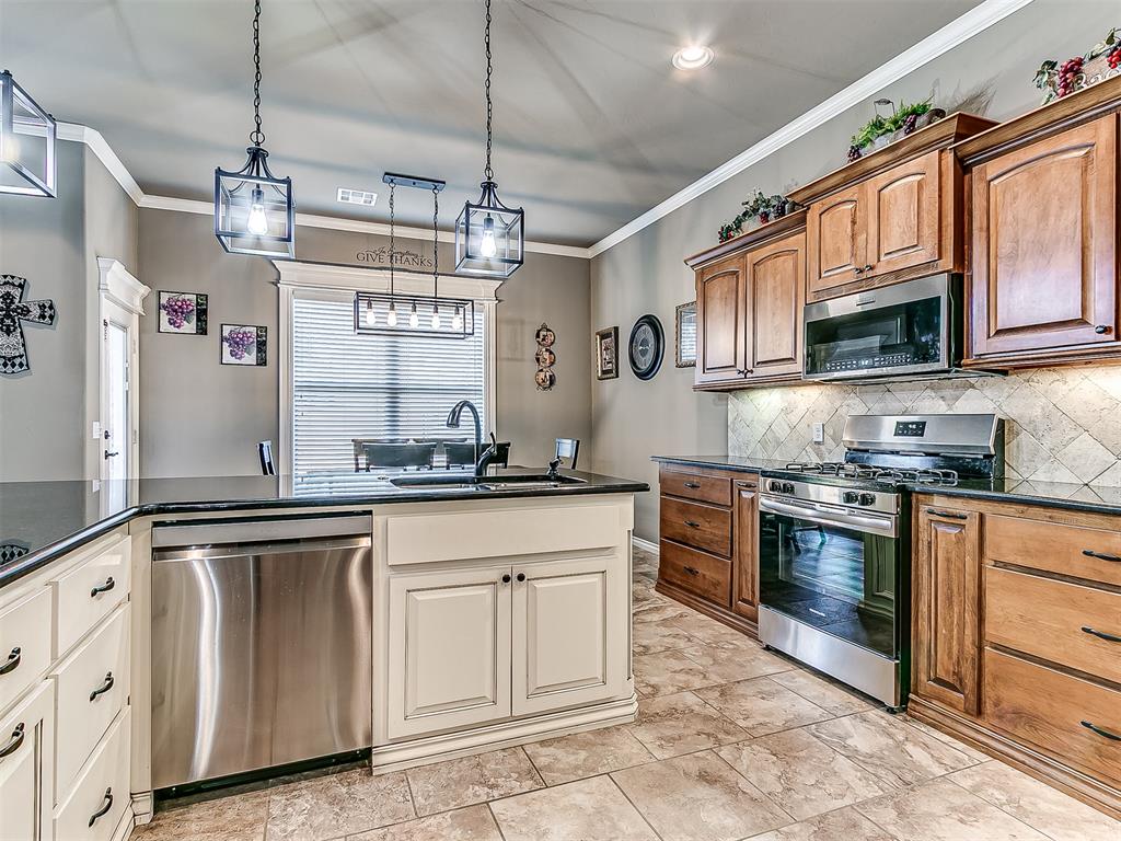 11705 Charleston Way Property Photo 19