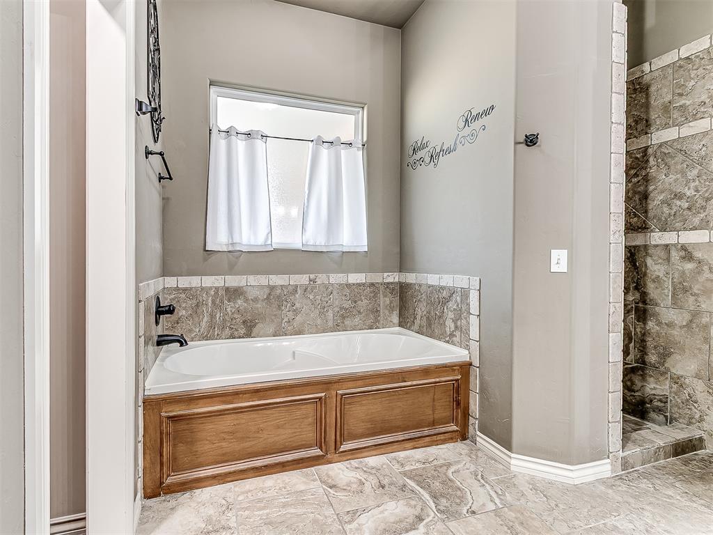 11705 Charleston Way Property Photo 38