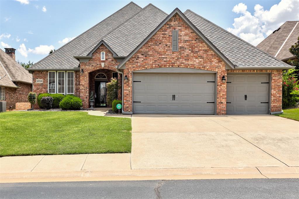 16708 Covington Manor Property Photo 1